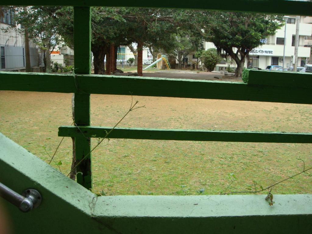Guest House Green House Naha Bagian luar foto